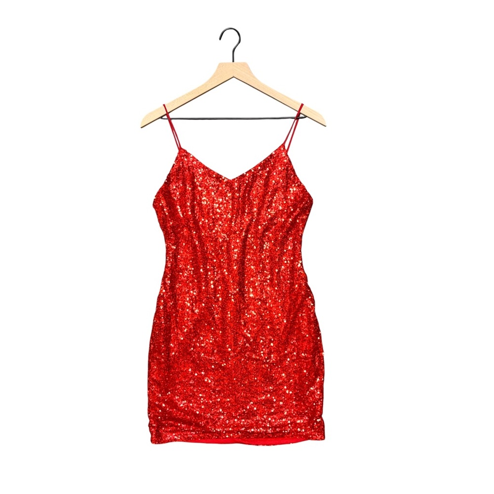 Casting L.A red sequin minidress ❤️✨